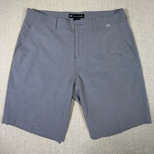 TravisMathew Men Gray 34 Flat Front Golf Shorts Performance Casual Wear Stretch